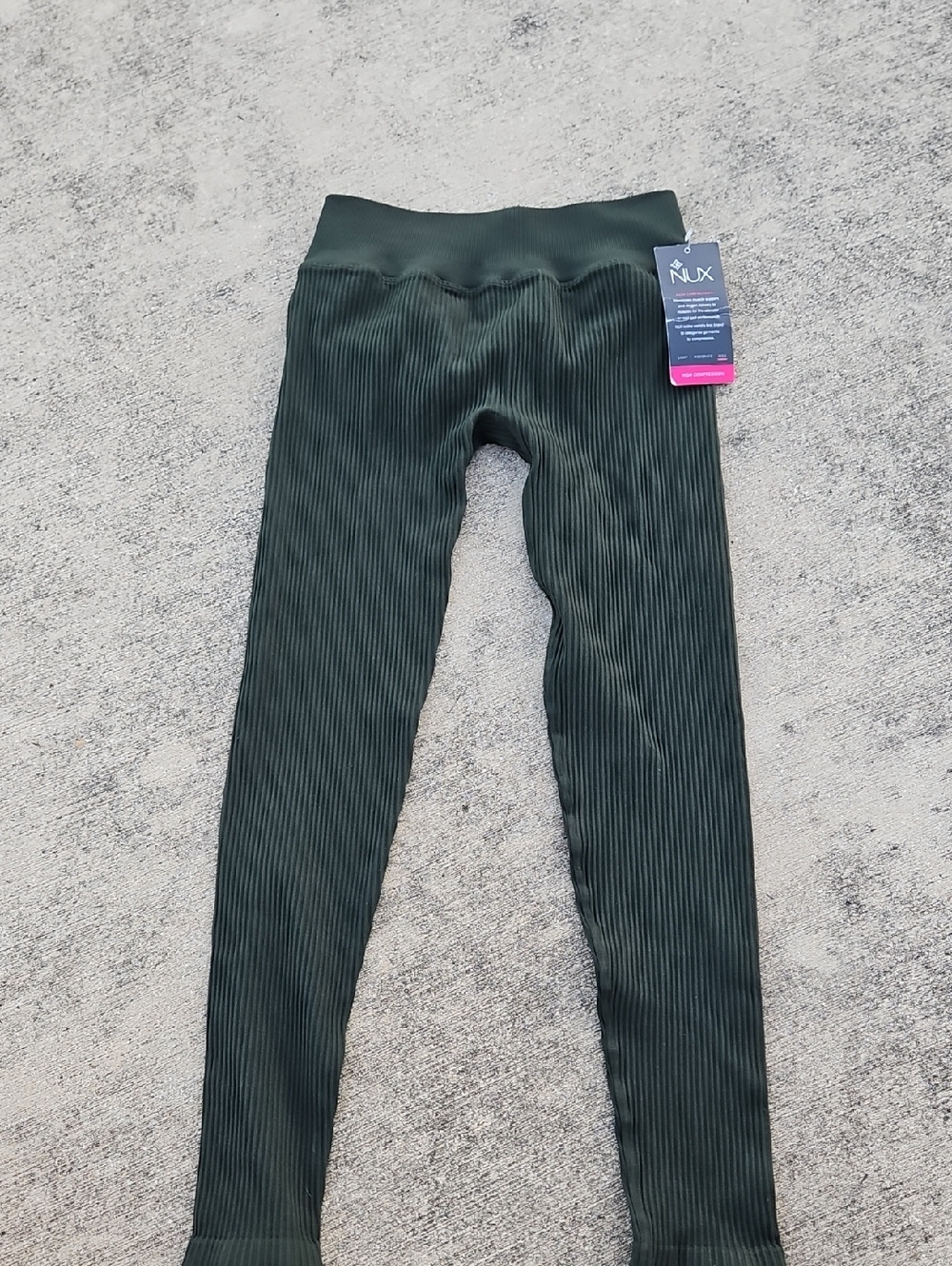 NUX Womens High Compression Muscle Support Leggings NWT Size L